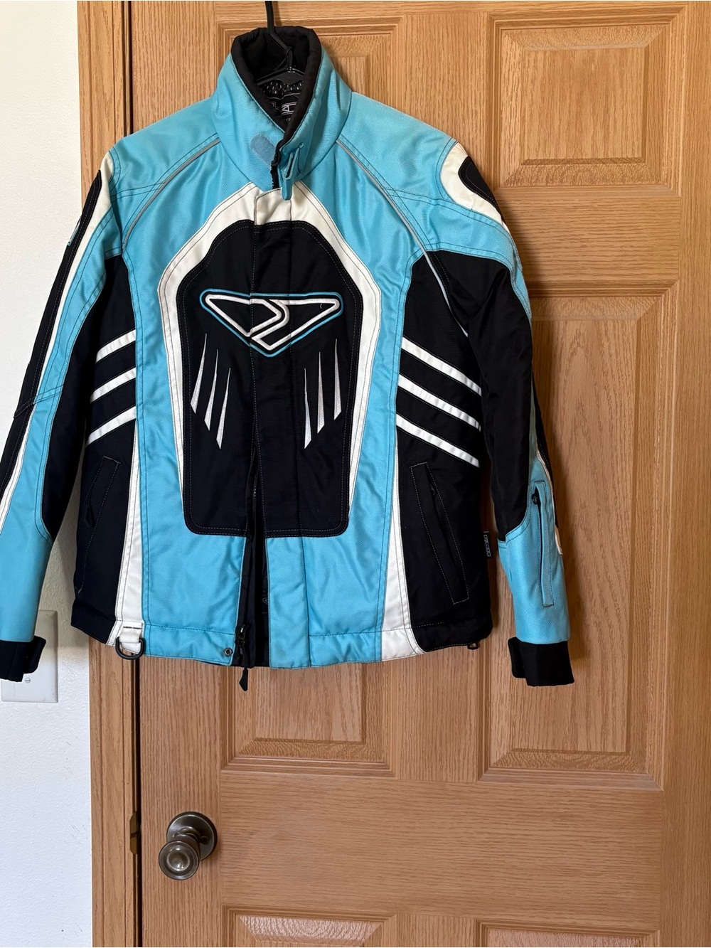 FXR Aqua & Black Insulated Women's Ski Jacket with White Accents
